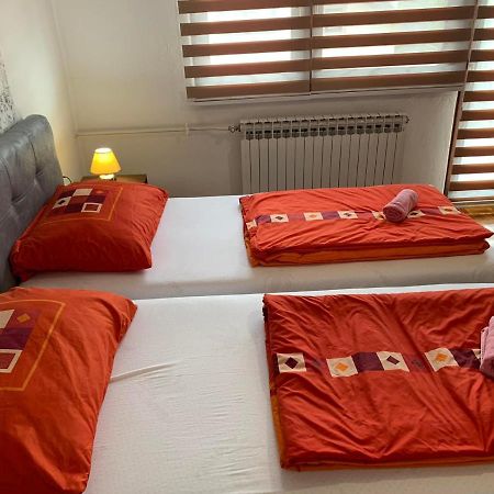 Guest House Husejn Dubrave Gornje Экстерьер фото