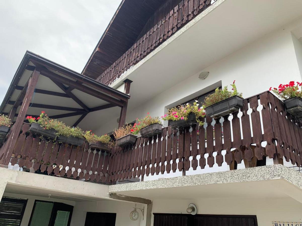 Guest House Husejn Dubrave Gornje Экстерьер фото